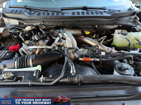 Used 2025 Ford F450 Platinum image 14