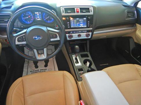 Used 2015 Subaru Outback 3.6R Limited AWD/4WD image 2
