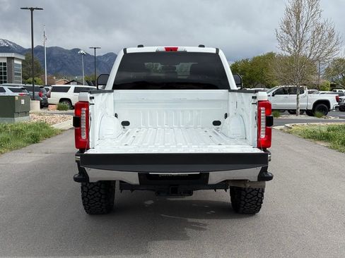 Used 2025 Ford F350 Lariat AWD/4WD image 12