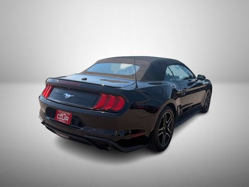 Used 2018 Ford Mustang Premium RWD image 4