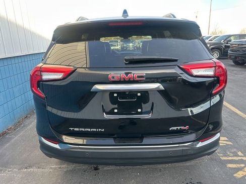Used 2022 GMC Terrain AT4 w/ Tech Package image 3
