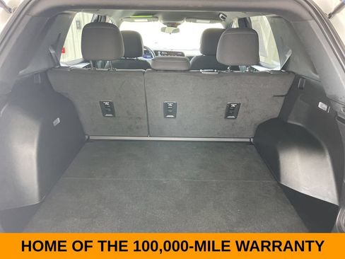 Used 2025 Chevrolet Equinox LT AWD/4WD image 19