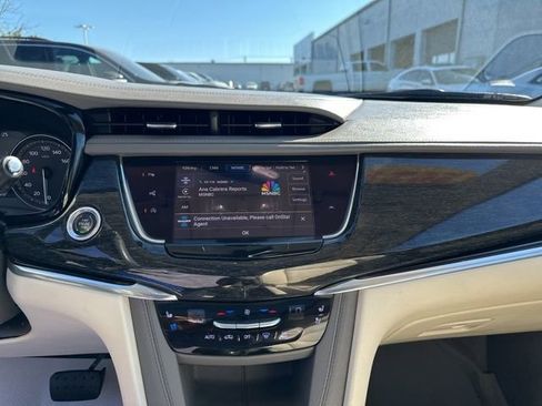 Certified 2022 Cadillac XT6 Premium Luxury w/ Technology Package image 15