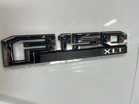 Used 2017 Ford F150 XLT w/ XTR Package AWD/4WD image 12