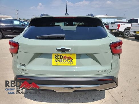 New 2025 Chevrolet Trax ACTIV w/ Driver Confidence Package image 10