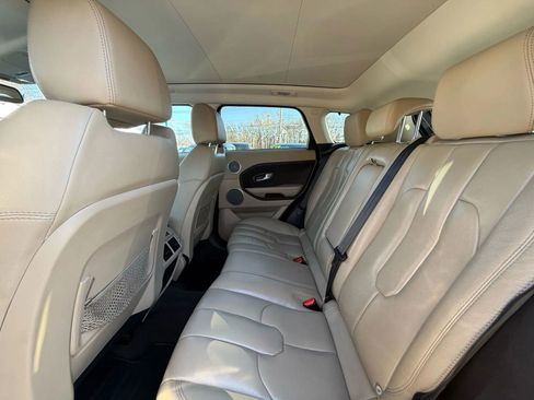 Used 2015 Land Rover Range Rover Evoque Pure Plus image 43