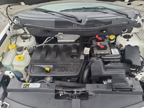 Used 2014 Jeep Compass Latitude AWD/4WD image 19
