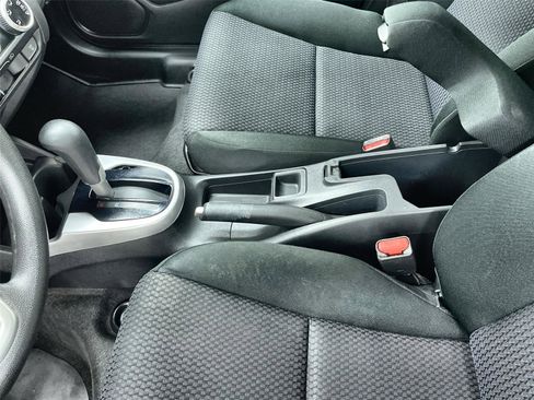 Used 2019 Honda Fit LX image 16