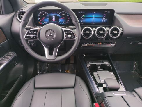 Certified 2023 Mercedes-Benz GLA 250 4MATIC image 29