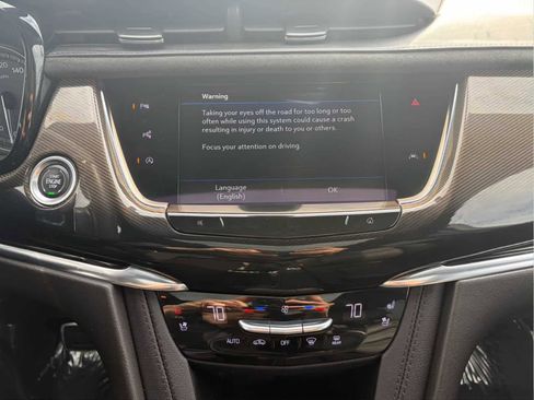 Used 2023 Cadillac XT6 Sport w/ Platinum Package AWD/4WD image 18
