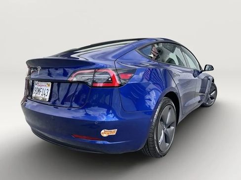 Used 2020 Tesla Model 3 Standard Range RWD image 10