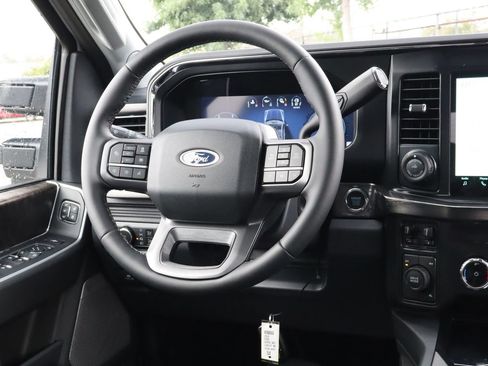 New 2026 Ford F450 Lariat w/ Lariat Ultimate Package AWD/4WD image 30