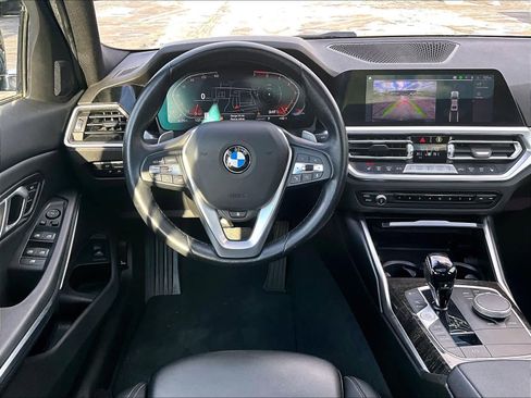 Used 2022 BMW 330i xDrive Sedan w/ Driving Assistance Package image 16