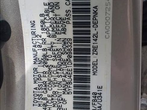 Used 2013 Toyota Corolla LE FWD image 25