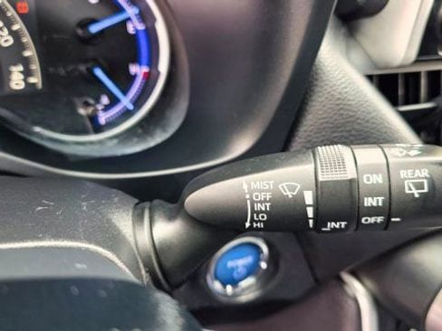 Used 2019 Toyota RAV4 XSE image 19