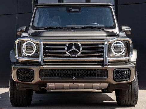 Used 2025 Mercedes-Benz G 550 image 4