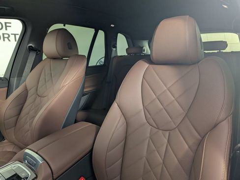 New 2026 BMW X5 xDrive40i w/ Premium Package AWD/4WD image 12