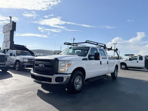 Used 2016 Ford F250 XL w/ Power Equipment Group RWD image 2