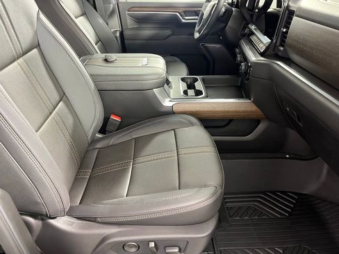 New 2026 Chevrolet Silverado 2500 High Country w/ High Country Premium Package AWD/4WD image 22
