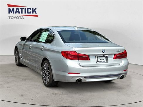 Used 2019 BMW 530i w/ Convenience Package image 5