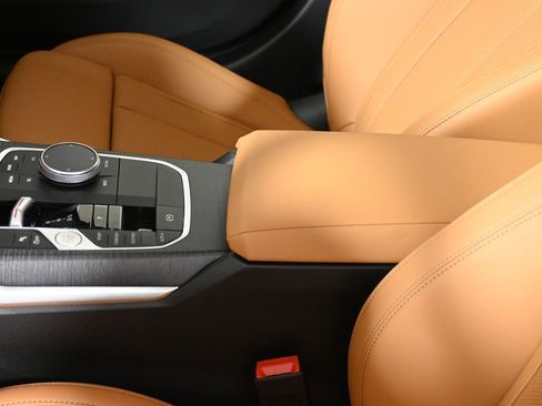 Used 2026 BMW 330i xDrive Sedan w/ M Sport Package image 26