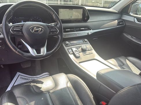 Used 2022 Hyundai Palisade SEL w/ Premium Package FWD image 16