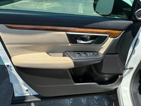 Used 2019 Honda CR-V EX image 16
