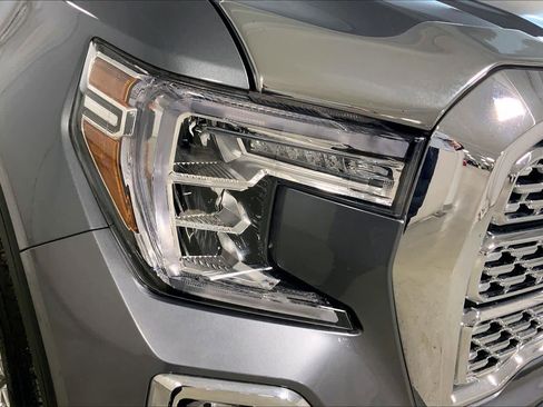Used 2021 GMC Sierra 1500 Denali w/ Driver Alert Package II image 28