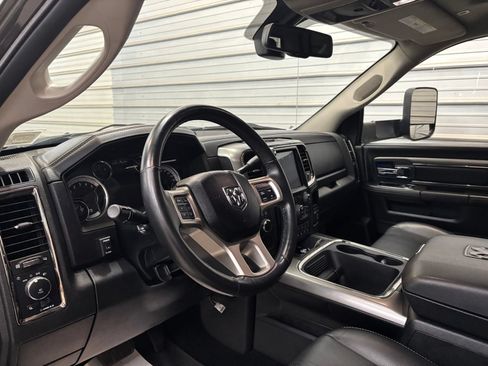 Used 2018 RAM 3500 Laramie w/ Sport Appearance Group AWD/4WD image 12