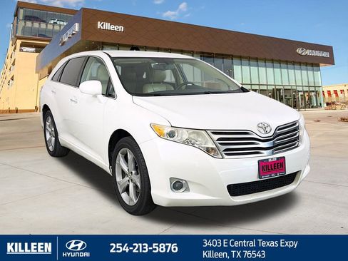 Used 2009 Toyota Venza image 1