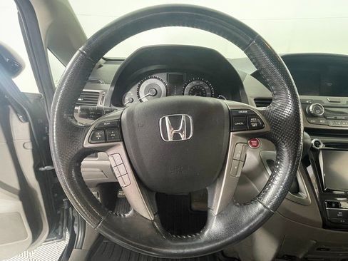 Used 2016 Honda Odyssey Touring Elite image 16