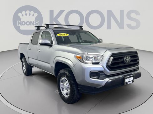 Used 2023 Toyota Tacoma SR AWD/4WD image 10