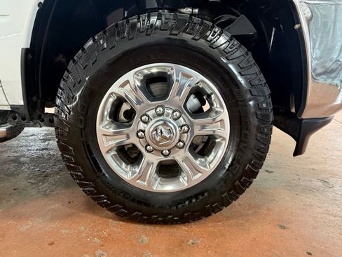 Used 2024 RAM 2500 Big Horn w/ Off Road Package image 8
