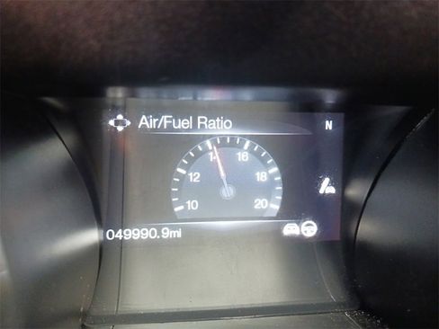 Used 2016 Ford Mustang Shelby GT350 w/ Technology Package image 18