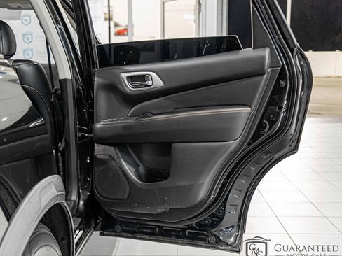 Used 2020 Nissan Pathfinder SV w/ Rock Creek Edition image 38