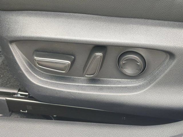 Certified 2026 Toyota Camry SE FWD image 20
