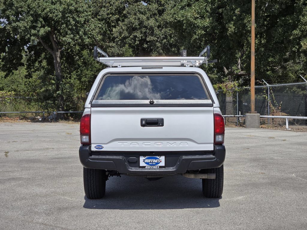 Used 2022 Toyota Tacoma SR RWD image 6