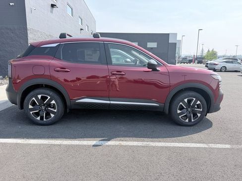 Used 2026 Nissan Kicks SV w/ Cold Weather Package AWD/4WD image 4