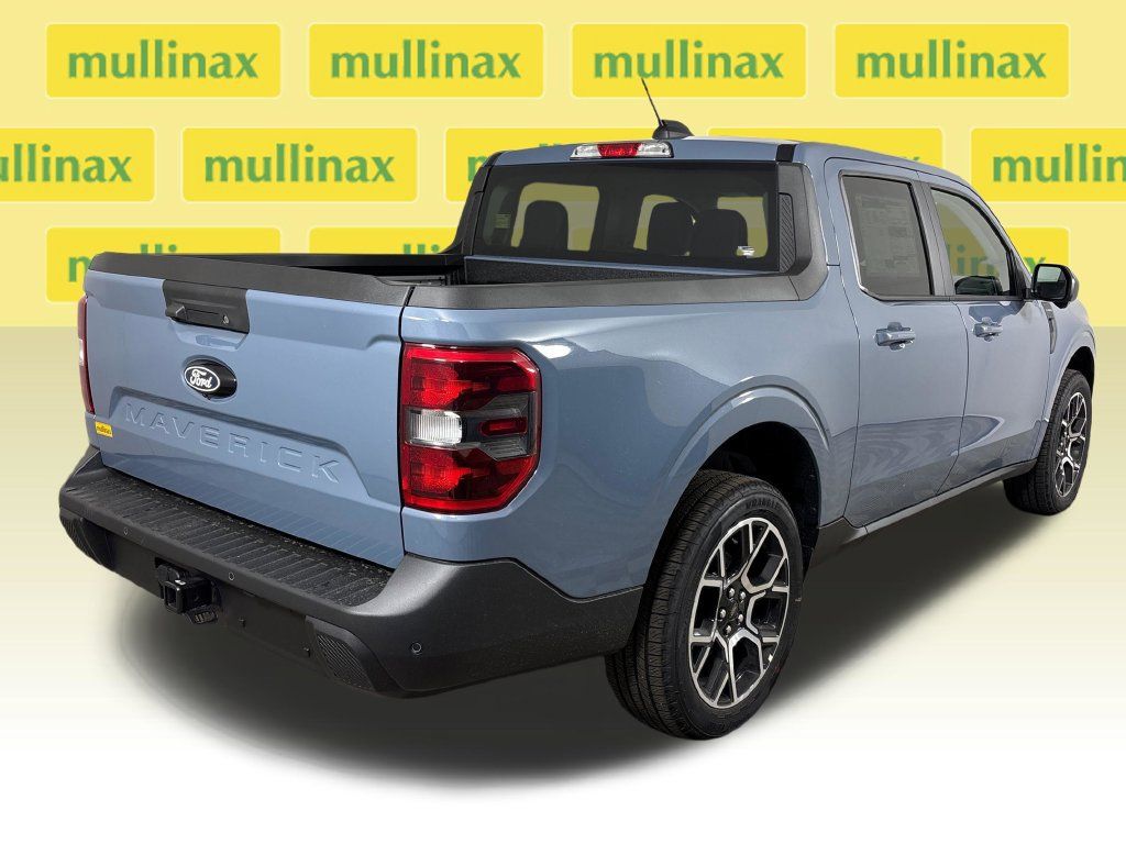 New 2026 Ford Maverick Lariat w/ 4K Tow Package AWD/4WD image 4