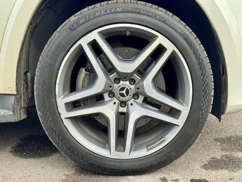 Used 2019 Mercedes-Benz GLS 550 GLS 550 image 9