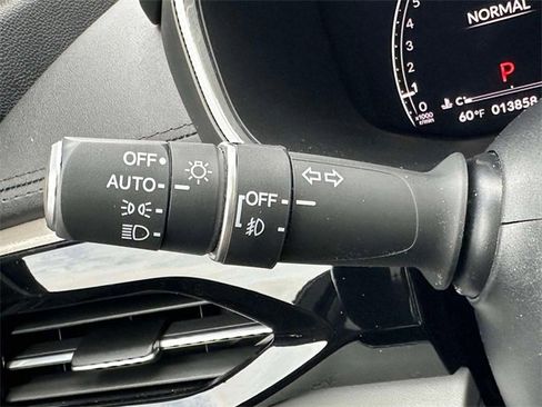 Used 2023 Acura MDX SH-AWD w/ Advance Package image 30