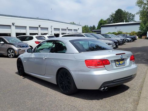 Used 2010 BMW 328i Convertible RWD image 2
