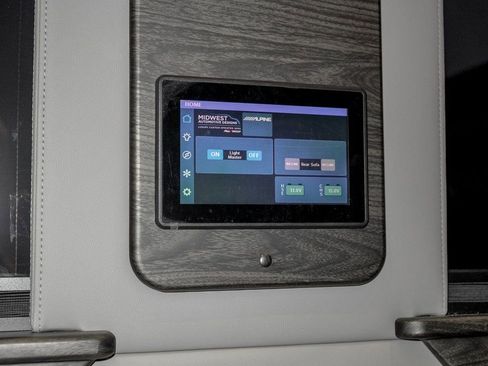 New 2024 Mercedes-Benz Sprinter 3500 image 33