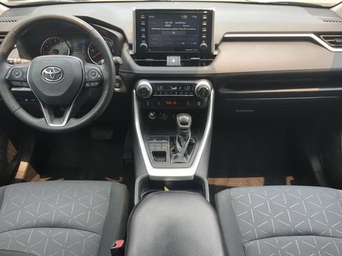 Used 2021 Toyota RAV4 XLE w/ Convenience Package AWD/4WD image 14