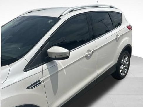 Used 2014 Ford Escape Titanium w/ Equipment Group 401A FWD image 11