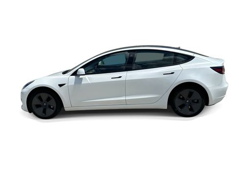 Certified 2023 Tesla Model 3 Standard Range RWD image 3