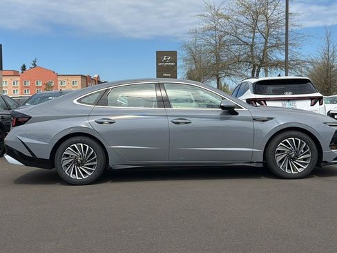 New 2026 Hyundai Sonata SEL image 4