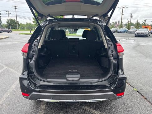 Used 2019 Nissan Rogue SV AWD/4WD image 28
