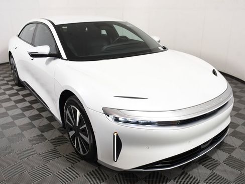 Used 2024 Lucid Air Touring AWD/4WD image 9