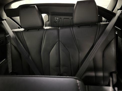 Used 2023 Acura MDX A-Spec image 32